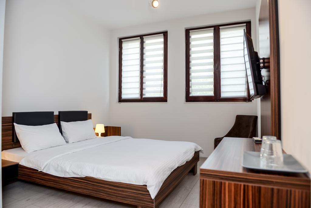 Luxe Stay Târgu-Mureş Exterior foto